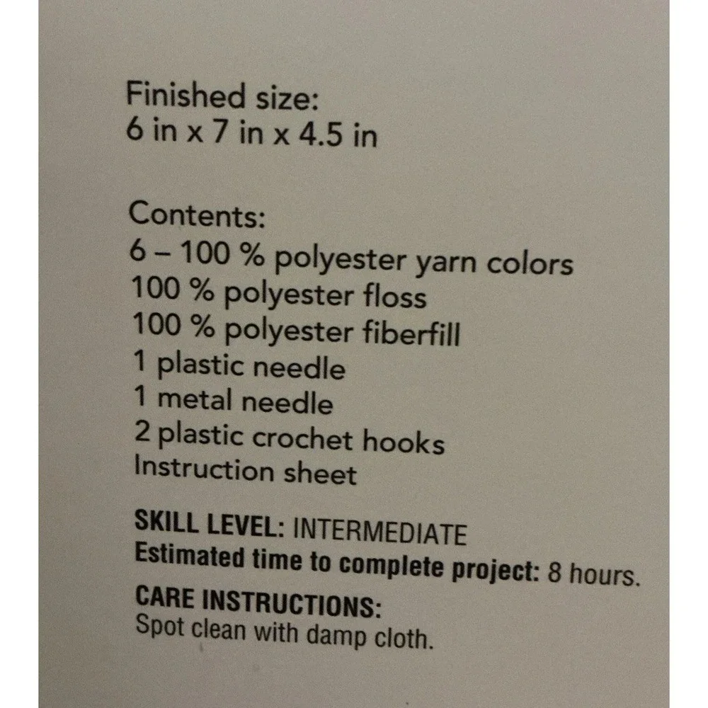 Loops & Threads Christmas Crochet Kit, Snowball The Kitty,‎ NIB
